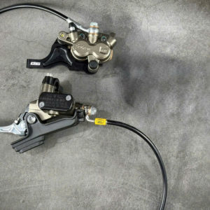 kit-frein-avant-ultrabee-pour-lightbee-6